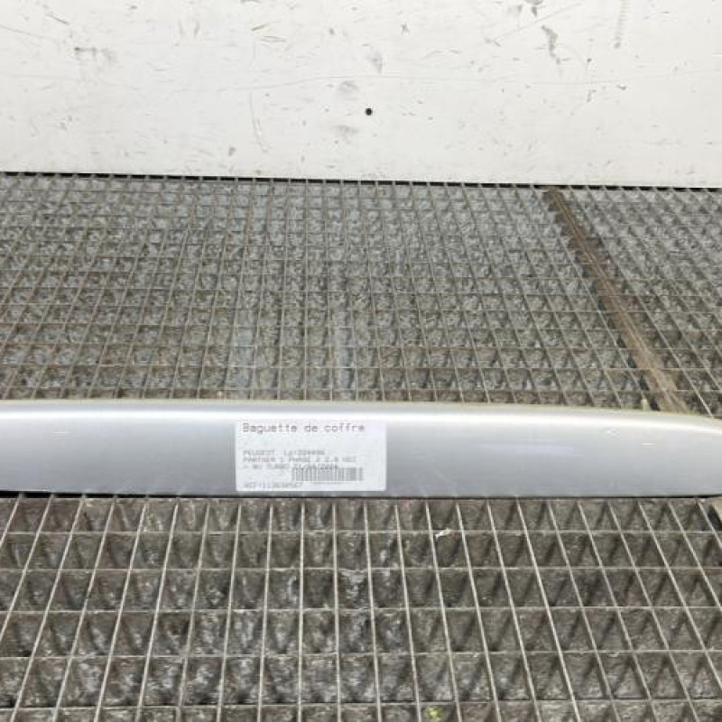 Baguette de coffre PEUGEOT PARTNER 1 Photo n°1