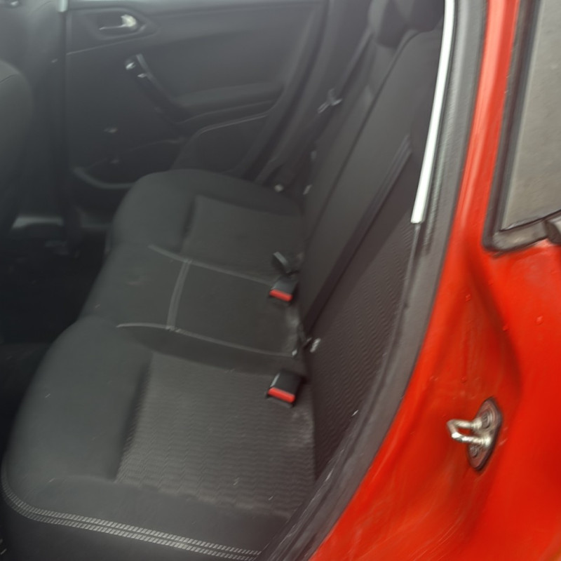 PEUGEOT 208 1 PHASE 2 1.6 BLUE HDI - 8V TURBO Photo n°11