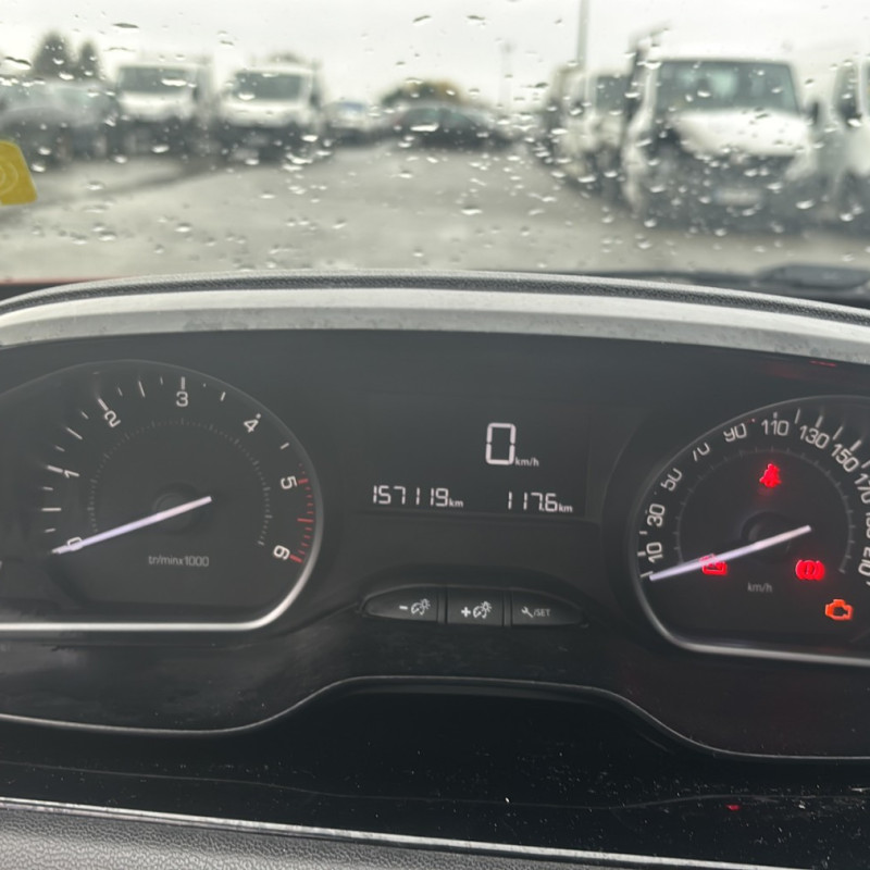 PEUGEOT 208 1 PHASE 2 1.6 BLUE HDI - 8V TURBO Photo n°13