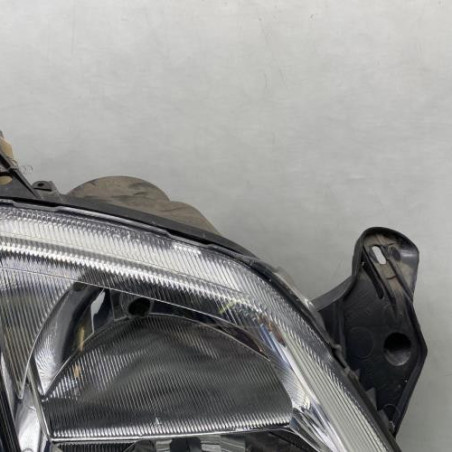 Optique avant principal droit (feux)(phare) OPEL MERIVA A