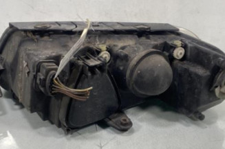 Optique avant principal droit (feux)(phare) VOLKSWAGEN PASSAT 4