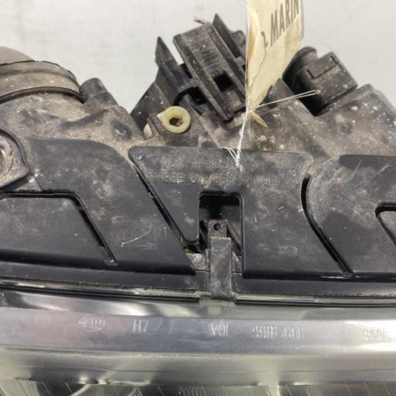 Optique avant principal droit (feux)(phare) VOLKSWAGEN PASSAT 4 Photo n°7