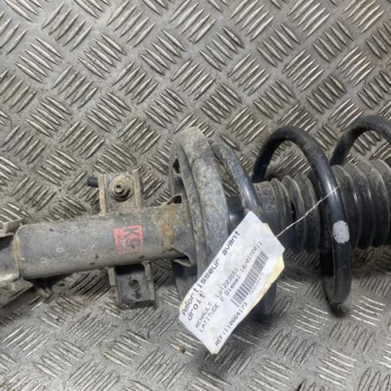 Amortisseur avant droit RENAULT LATITUDE Photo n°1