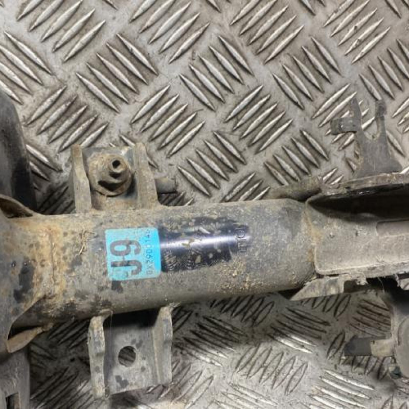 Amortisseur avant gauche RENAULT LATITUDE Photo n°3