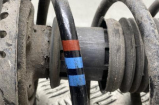 Amortisseur avant droit VOLKSWAGEN POLO 4