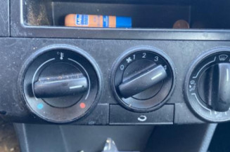 Amortisseur avant droit VOLKSWAGEN POLO 4