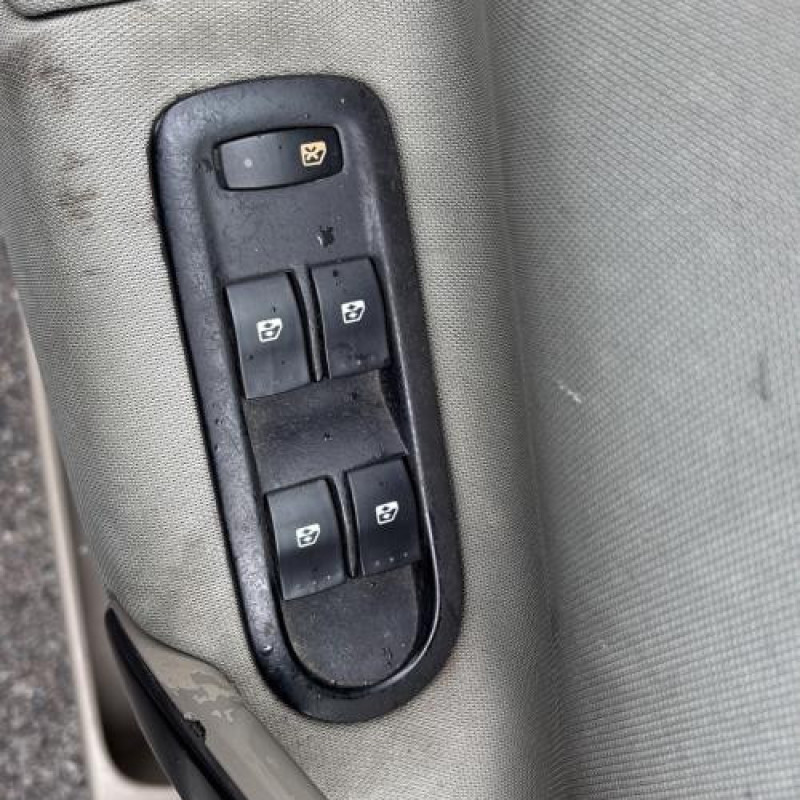 Amortisseur avant droit RENAULT SCENIC 2 Photo n°13