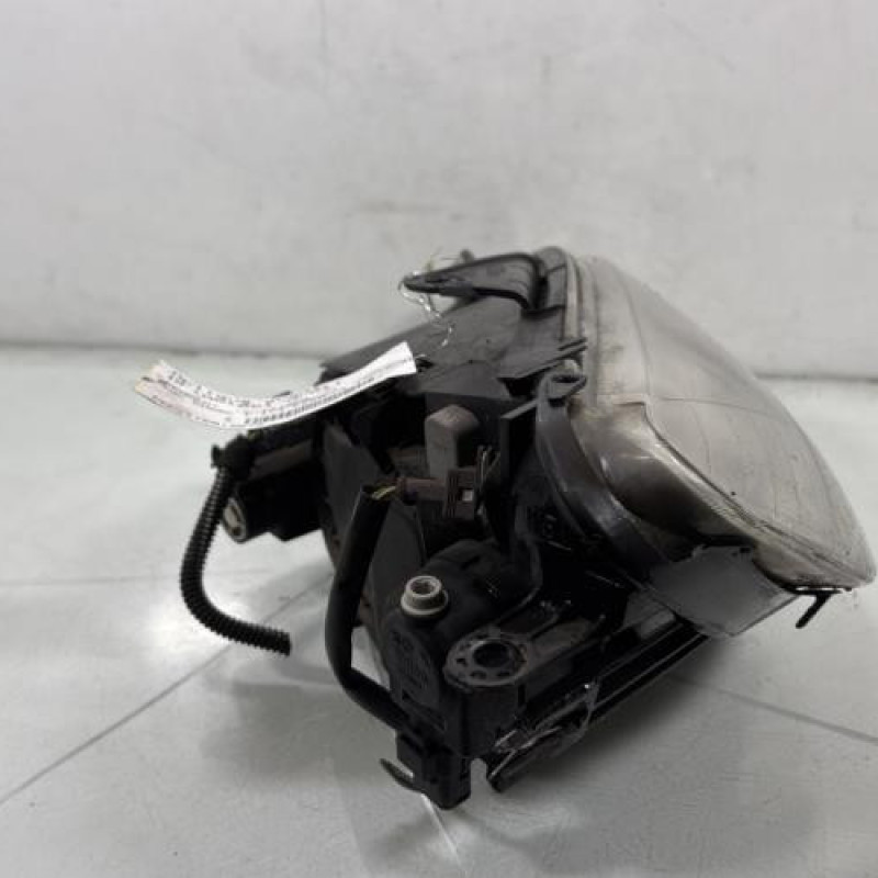 Optique avant principal droit (feux)(phare) PEUGEOT 206 Photo n°3