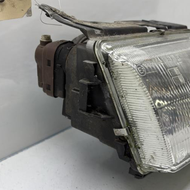 Optique avant principal droit (feux)(phare) CITROEN SAXO Photo n°5