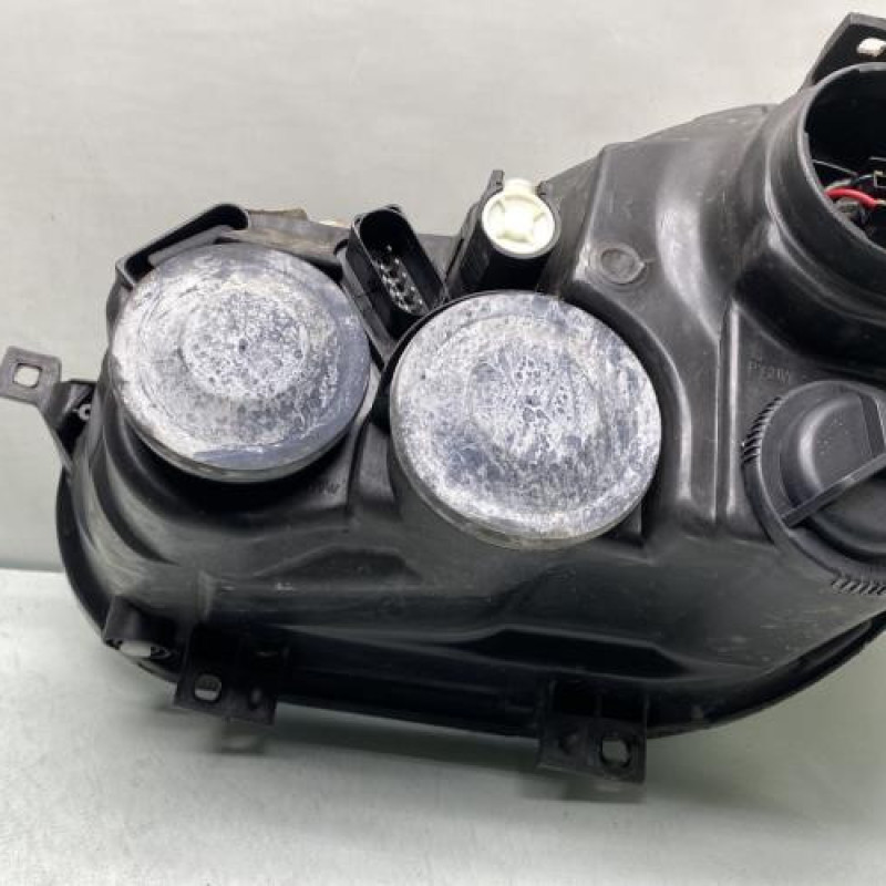 Optique avant principal droit (feux)(phare) VOLKSWAGEN POLO 4 Photo n°4