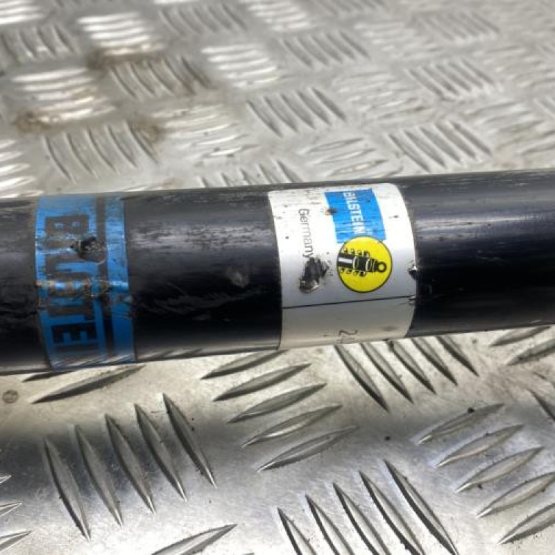 Amortisseur avant droit MERCEDES CLASSE CLS 219 Photo n°2