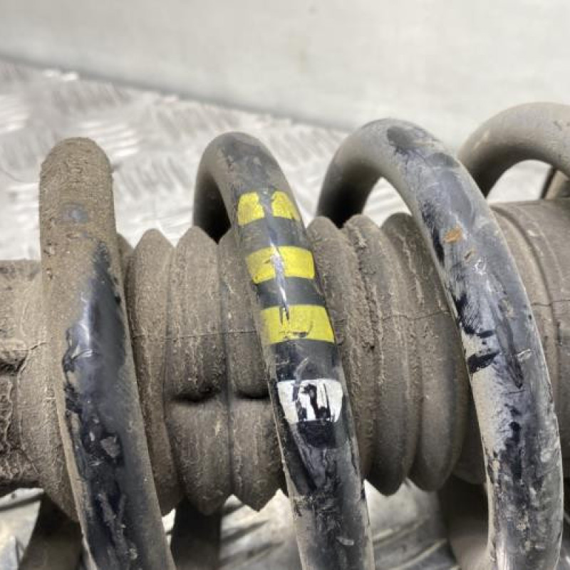 Amortisseur avant droit MERCEDES CLASSE CLS 219 Photo n°3