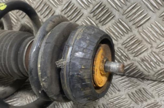 Amortisseur avant gauche MERCEDES VITO 639