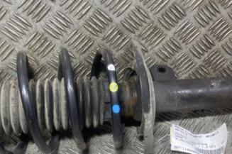 Amortisseur avant droit PEUGEOT 2008 1 Photo n°1