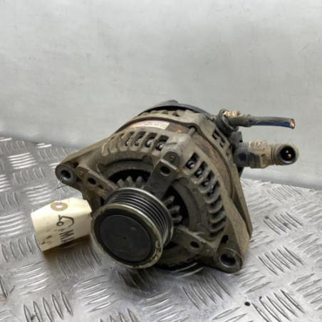 Alternateur TOYOTA RAV4 2 Photo n°1