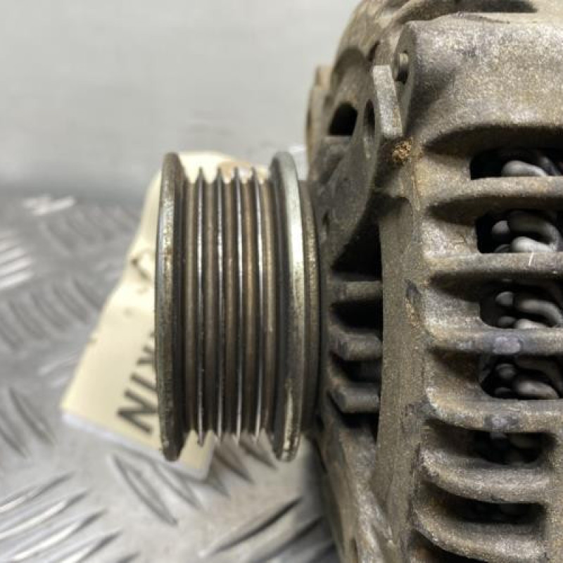 Alternateur TOYOTA RAV4 2 Photo n°2