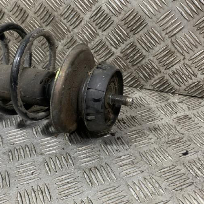 Amortisseur avant gauche RENAULT CLIO 2 Photo n°4