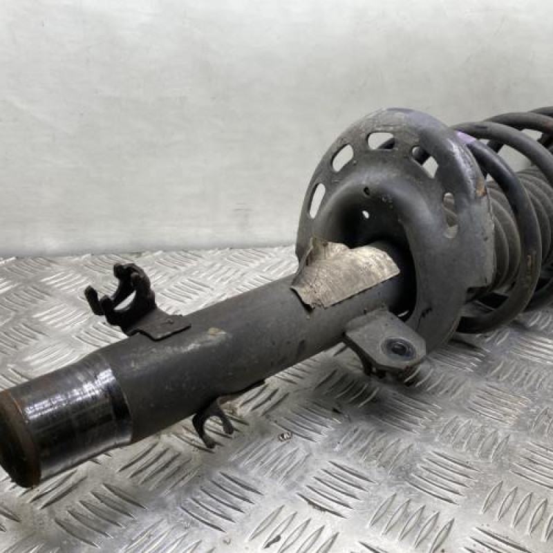 Amortisseur avant droit PEUGEOT 208 1 Photo n°3