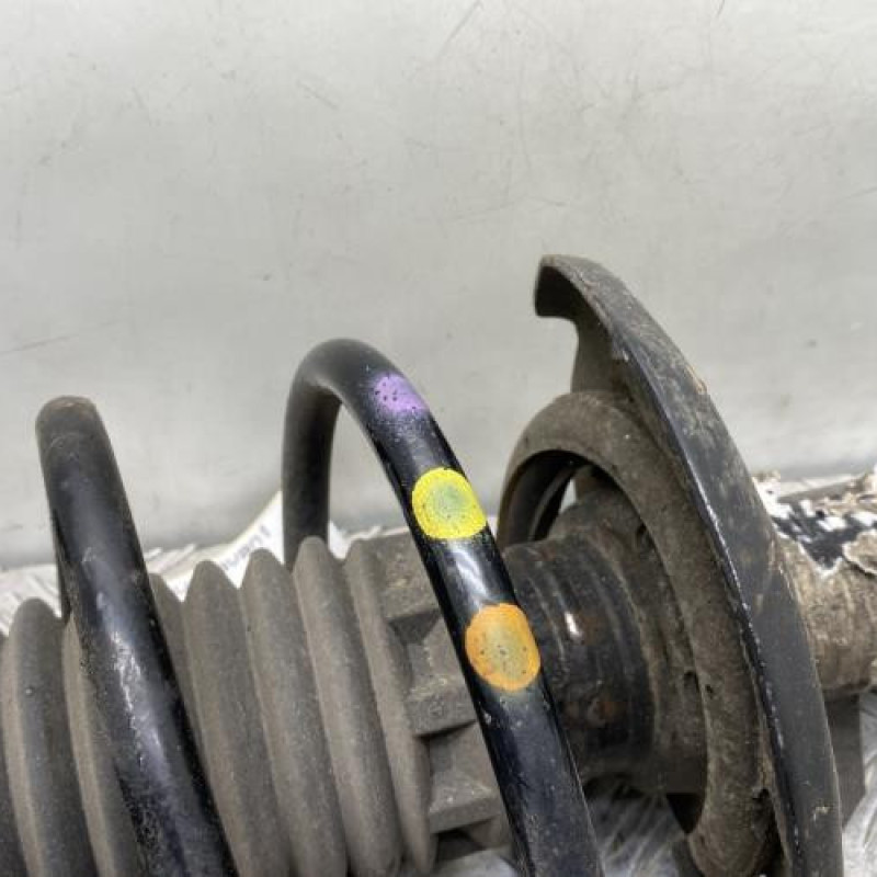 Amortisseur avant gauche PEUGEOT 208 1 Photo n°2