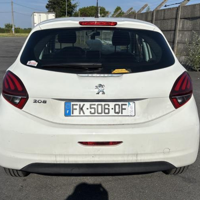 Amortisseur avant gauche PEUGEOT 208 1 Photo n°8