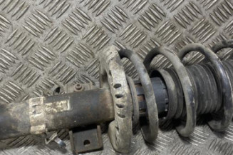 Amortisseur avant gauche VOLKSWAGEN POLO 4 Photo n°1