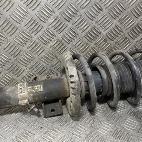 Amortisseur avant gauche VOLKSWAGEN POLO 4 Photo n°1