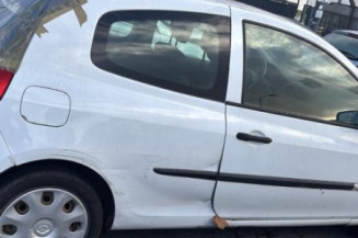 Amortisseur avant droit RENAULT CLIO 3