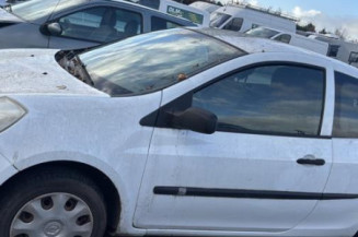 Amortisseur avant droit RENAULT CLIO 3