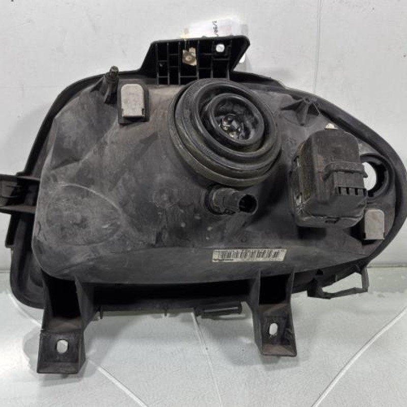 Optique avant principal droit (feux)(phare) RENAULT CLIO 2 Photo n°2