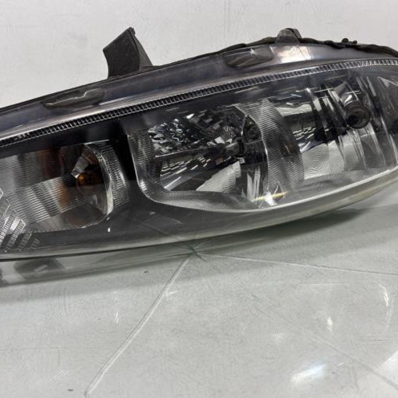 Optique avant principal droit (feux)(phare) FORD FIESTA 6 Photo n°1