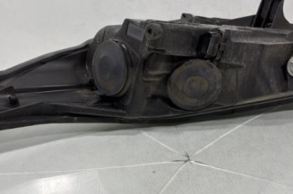 Optique avant principal droit (feux)(phare) FORD FIESTA 6