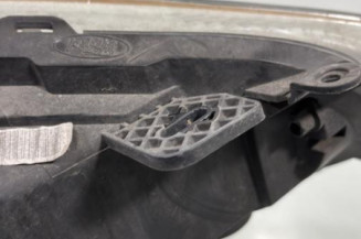 Optique avant principal gauche (feux)(phare) FORD FIESTA 6