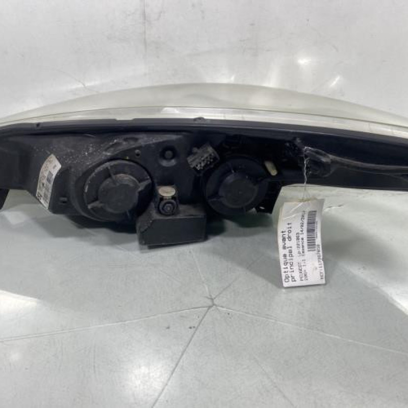 Optique avant principal droit (feux)(phare) PEUGEOT 206+ Photo n°4