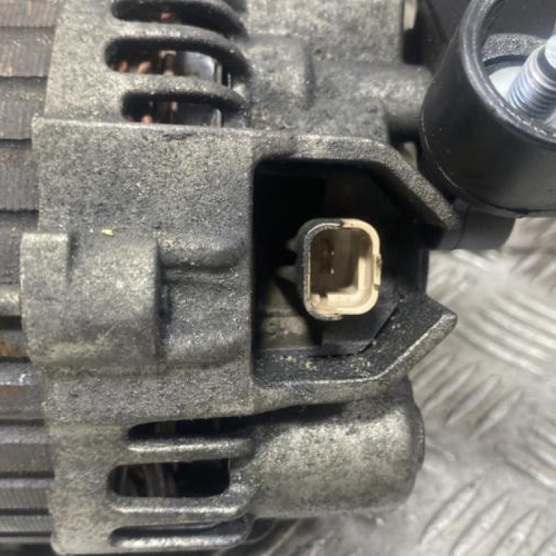 Alternateur PEUGEOT 206+ Photo n°3