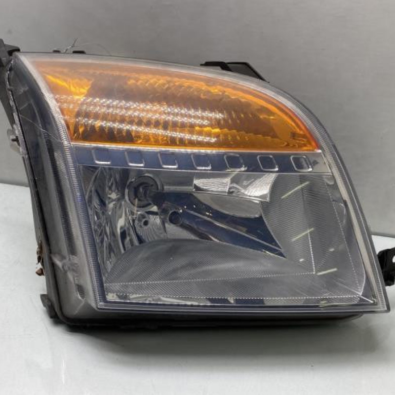 Optique avant principal droit (feux)(phare) FORD FUSION Photo n°1