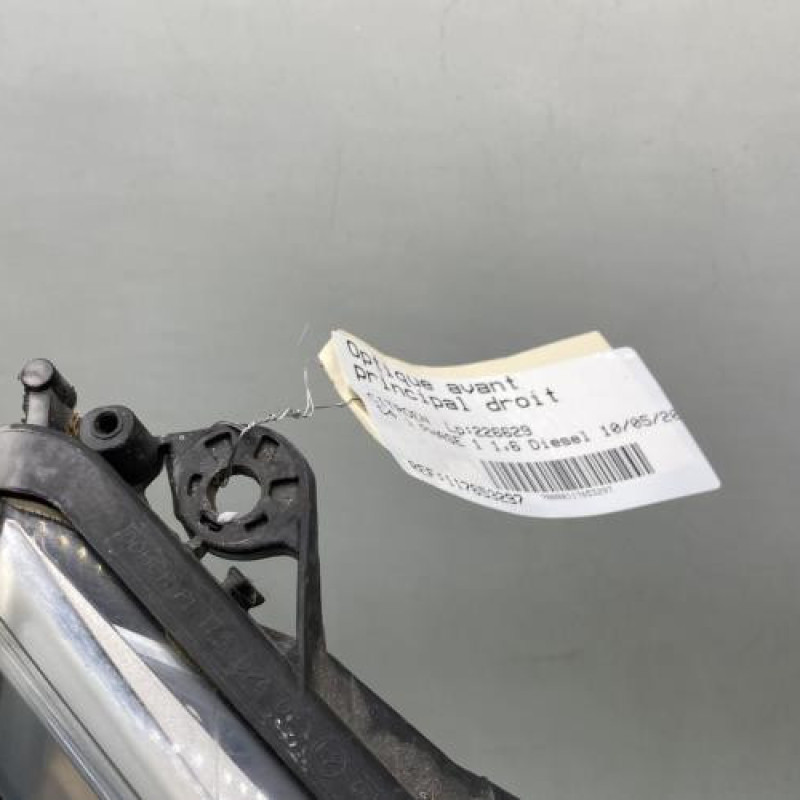 Optique avant principal droit (feux)(phare) CITROEN C4 1 Photo n°2