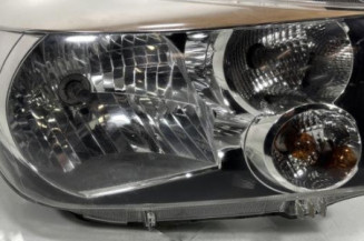 Optique avant principal droit (feux)(phare) SUZUKI CELERIO Photo n°1