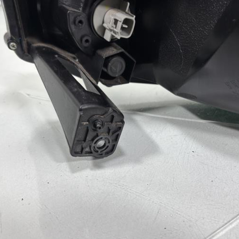 Optique avant principal droit (feux)(phare) SUZUKI CELERIO Photo n°4