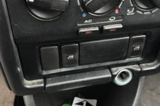 Optique avant principal droit (feux)(phare) VOLKSWAGEN POLO 3