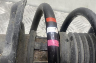 Amortisseur avant droit VOLKSWAGEN SCIROCCO 3