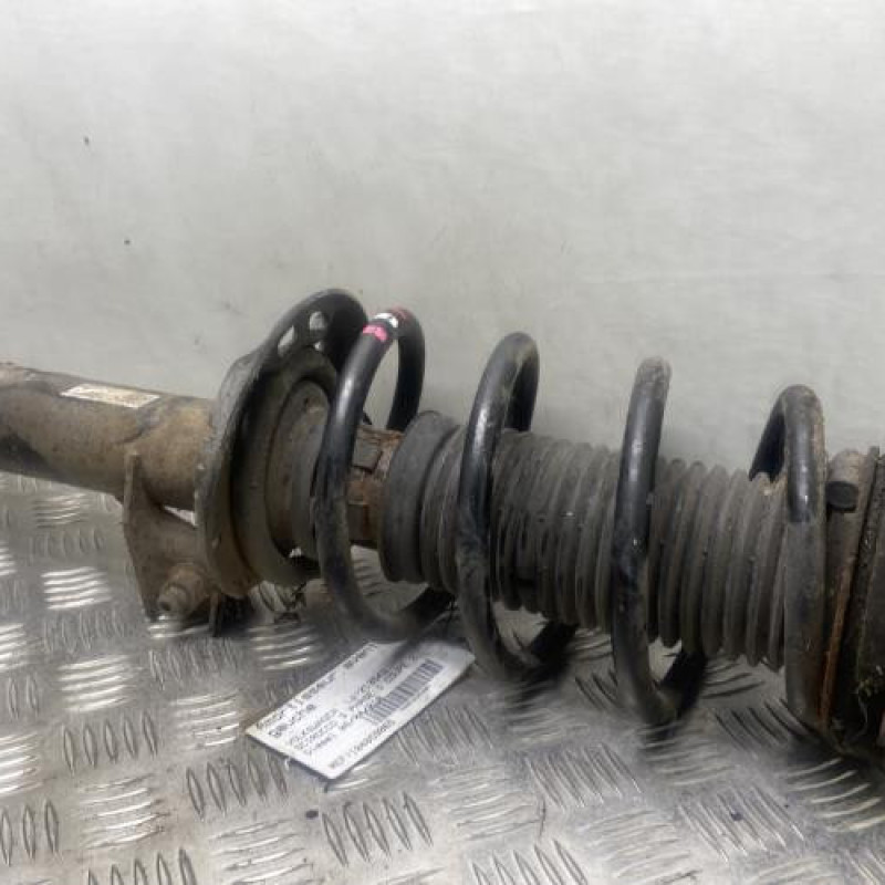 Amortisseur avant gauche VOLKSWAGEN SCIROCCO 3 Photo n°1