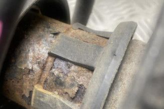 Amortisseur avant gauche VOLKSWAGEN SCIROCCO 3