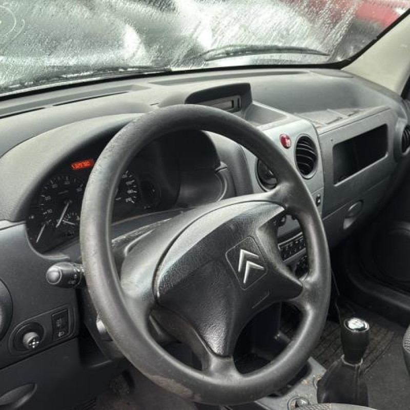 Vitre porte coffre droit CITROEN BERLINGO 1 Photo n°11