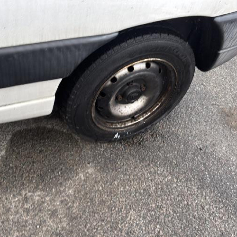 Vitre porte coffre droit CITROEN BERLINGO 1 Photo n°19