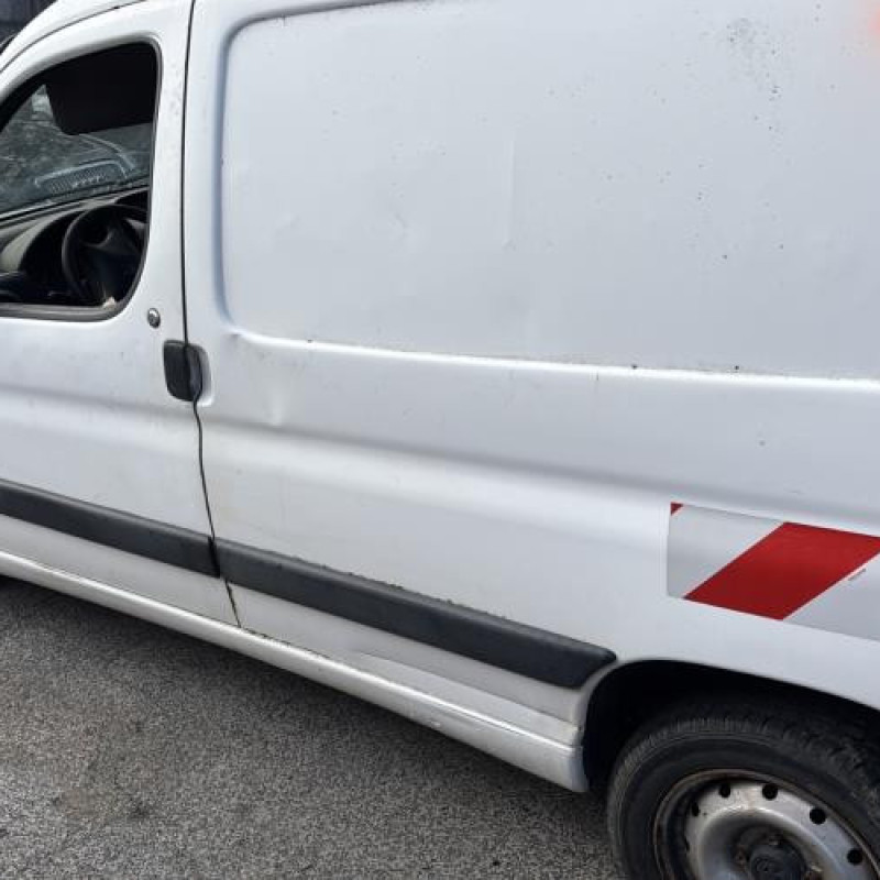 Vitre porte coffre gauche PEUGEOT PARTNER 1 Photo n°6
