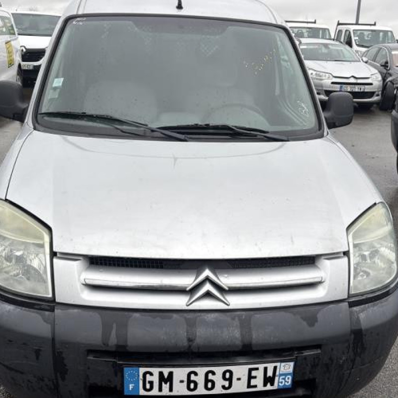 Vitre porte coffre gauche CITROEN BERLINGO 1 Photo n°8