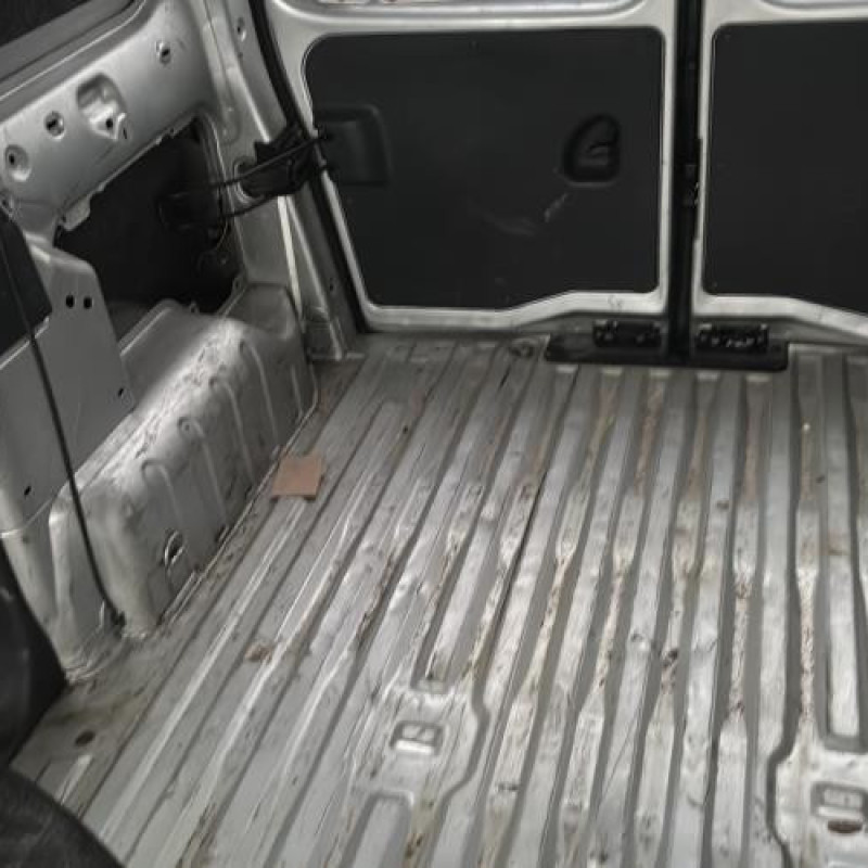 Vitre porte coffre gauche CITROEN BERLINGO 1 Photo n°11