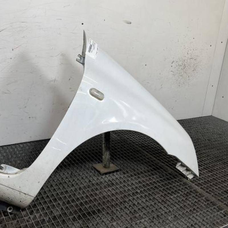 Aile avant droit RENAULT CLIO 2 Photo n°3