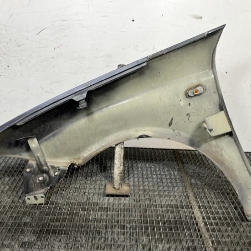 Aile avant droit SEAT ALTEA Photo n°4