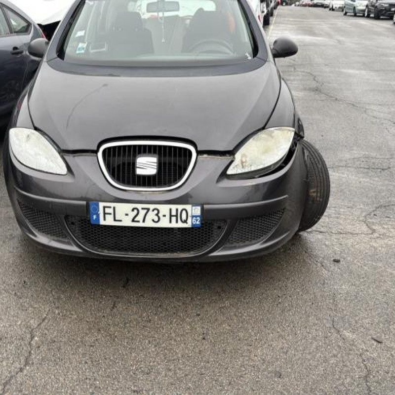 Aile avant droit SEAT ALTEA Photo n°12